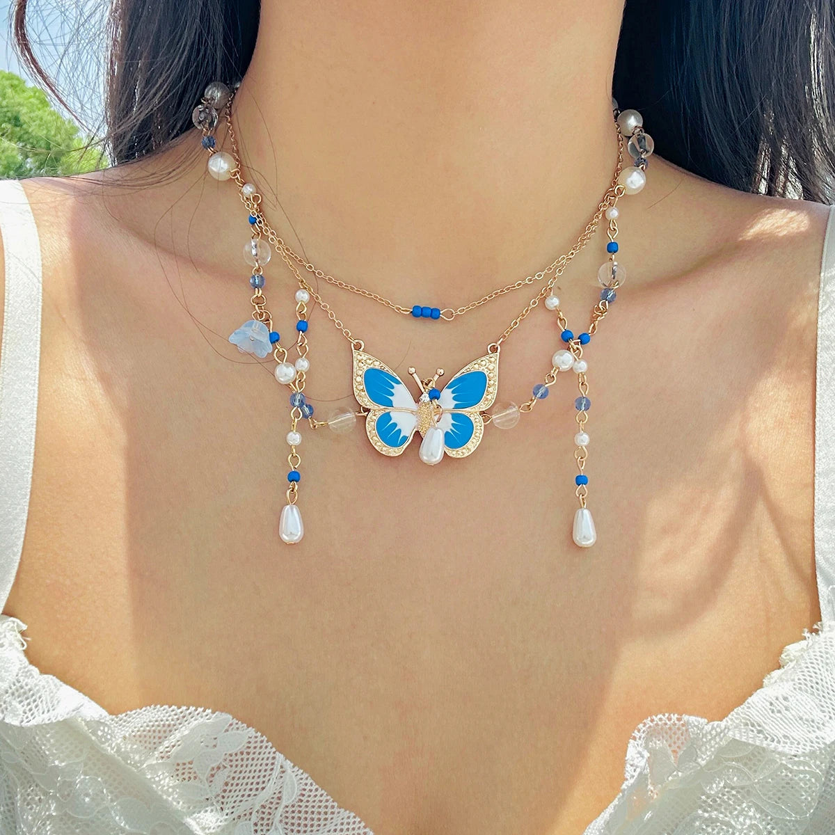 Graceful Pearl Butterfly Fashion Necklace