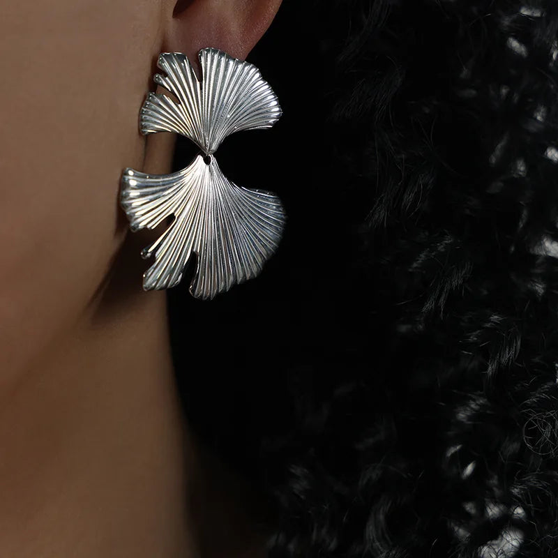 Vintage Gold Flower Stud Earrings for Women
