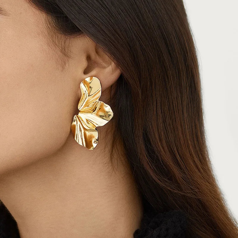 Vintage Gold Flower Stud Earrings for Women