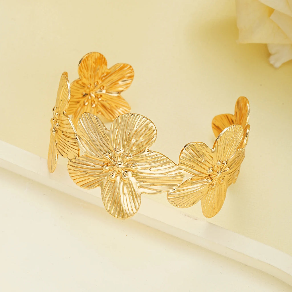 Classic Gold Geometric Bangle